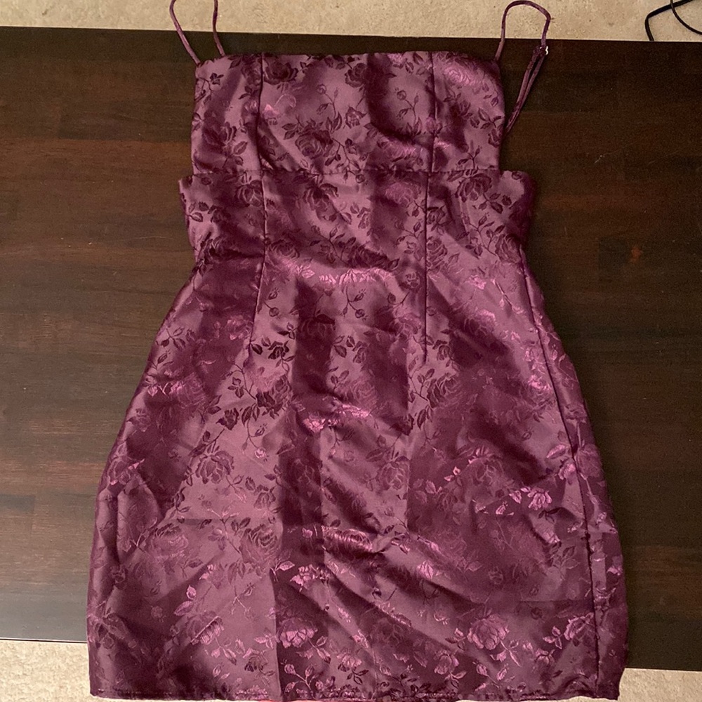 LUCY IN THE SKY purple roses bodycon